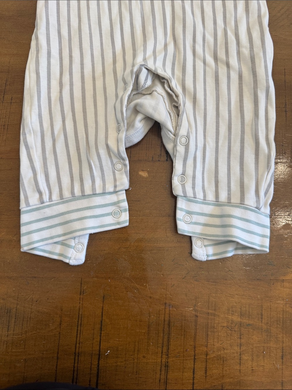 Striped Long-Sleeve Baby Bodysuit Romper in Light Blue - Picture 3 of 5